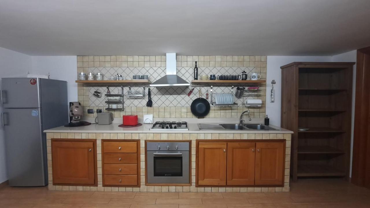 White Home Quartieri Spagnoli Naples Luaran gambar