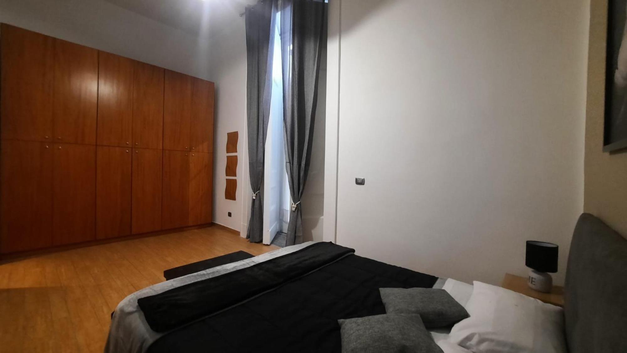 White Home Quartieri Spagnoli Naples Luaran gambar