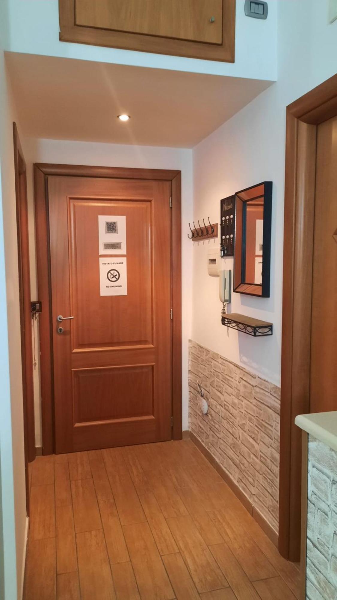 White Home Quartieri Spagnoli Naples Luaran gambar